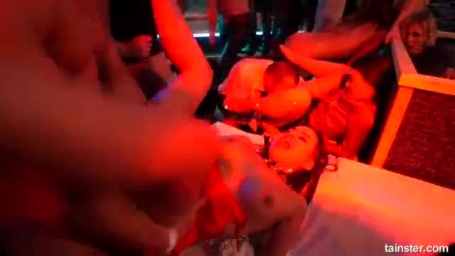 Bisexual pornstars fucking at sex party