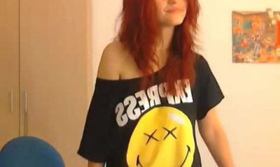 Redhaired redhead in t shirt strips off to nothing -tinycam.org